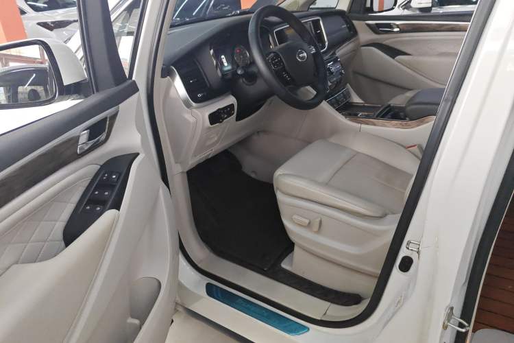 Used GAC Trumpchi M8 2018 320T Luxury Edition