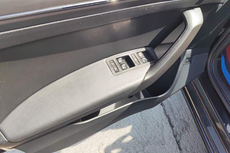 Used Volkswagen Santana 2021 1.5L Manual Comfort Edition