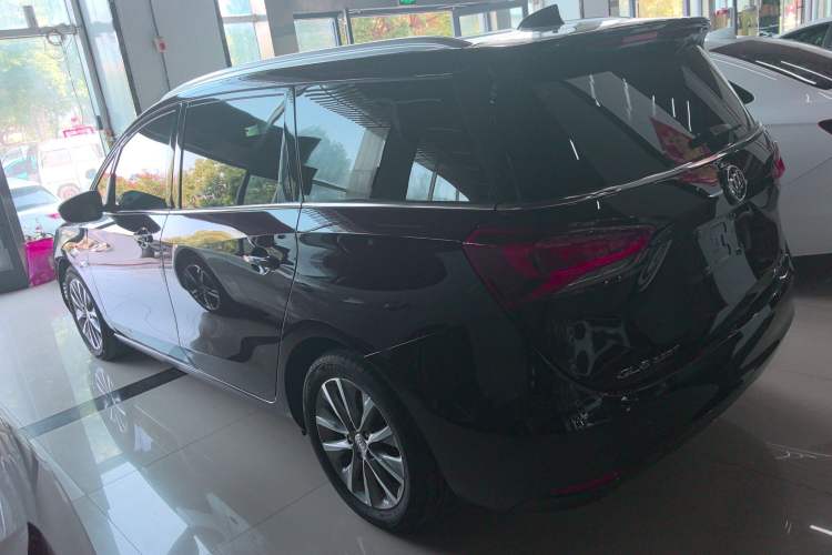 Used Buick GL6 2021 323T Mild Hybrid Connect Luxury Model
