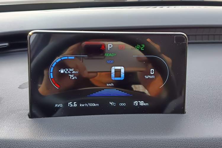 Used Cowin October 2026 Model Mate 300km Ningde Wave-Stepping Edition
