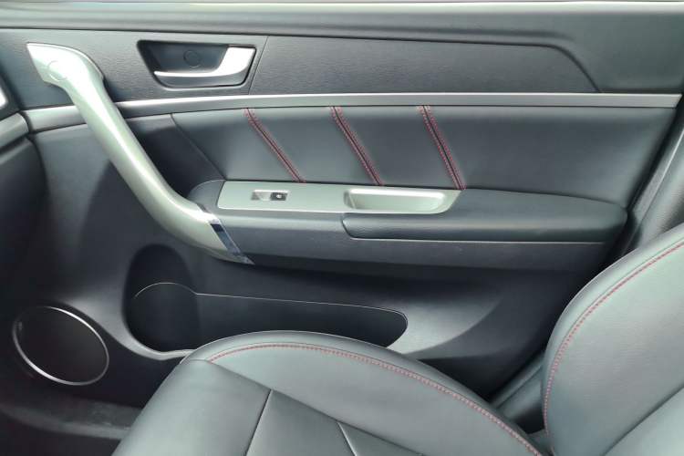 Used Haval M6 2017 1.5T Automatic Two-Wheel Drive Elite Model