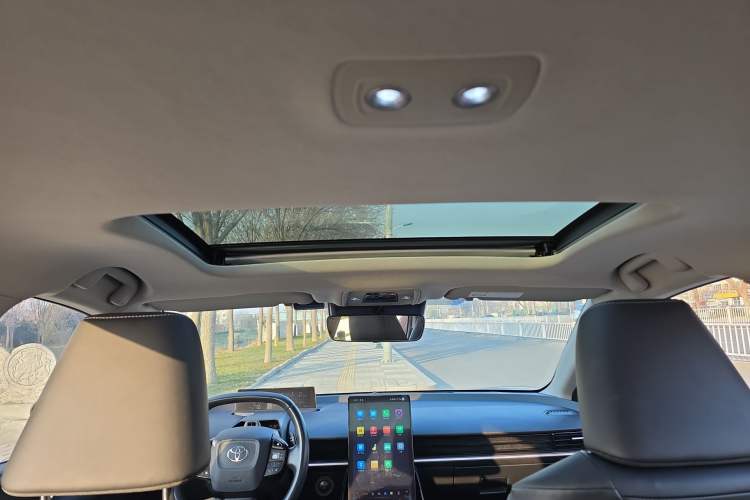 Used Toyota bZ3 2023 616 km Long-Range Premium