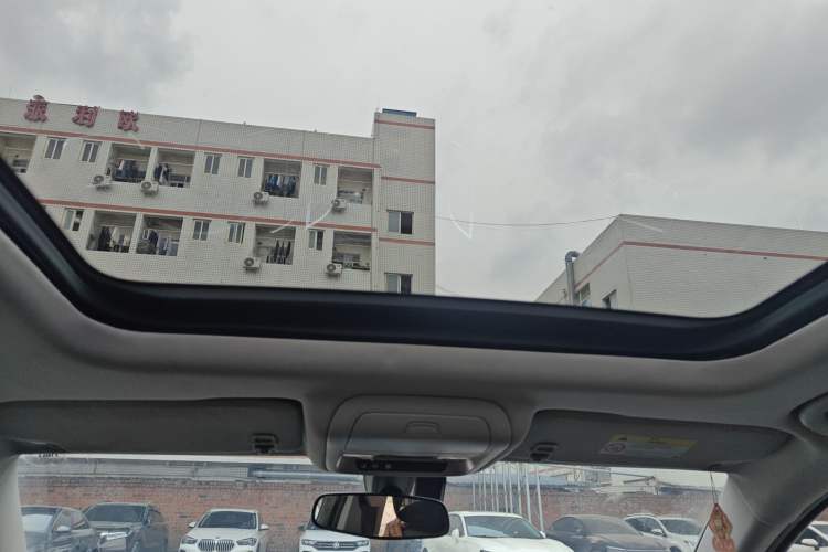 Used Chevrolet Equinox 2018 Redline 550T Automatic All-Wheel-Drive RS Edition