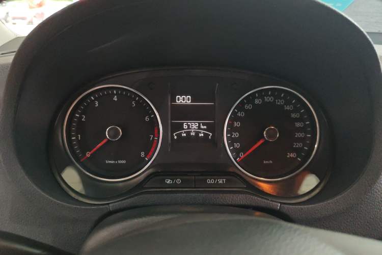 Used Volkswagen Polo 2014 1.6L Automatic Comfort Edition