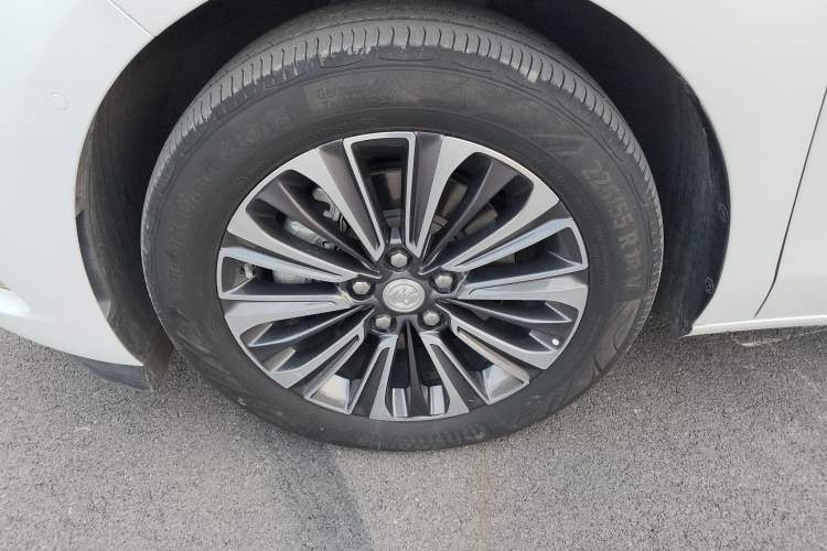 Used Buick GL8 2021 ES Landtrek 653T Luxury Model