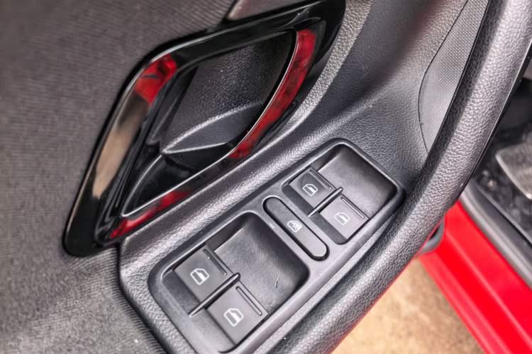 Used Skoda Fabia 2014 1.6L Automatic Sport Edition
