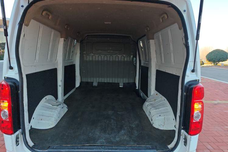 Used Chana Ruixing EM60 2021 Pure Electric Van Transporter 60kW
