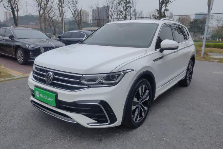 Used Volkswagen Tiguan L 2022 330TSI Automatic Two-Wheel Drive R-Line Enhanced Edition