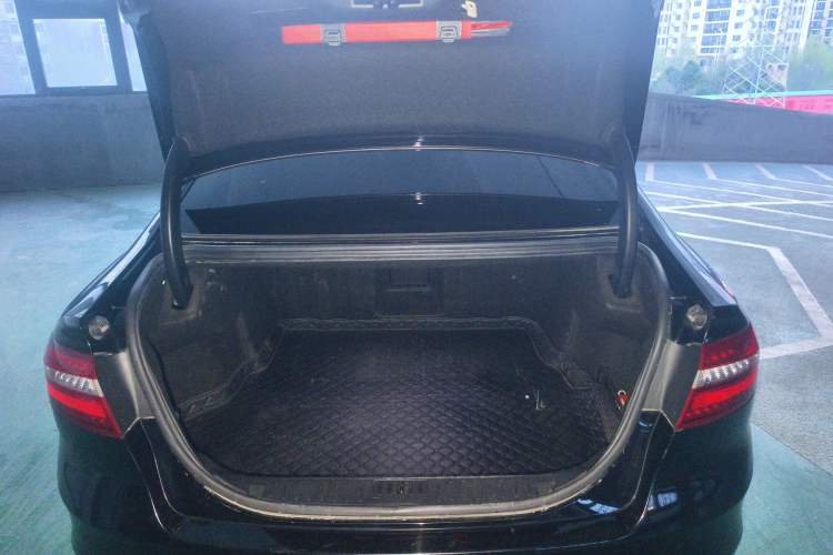 Used Ford Taurus 2017 EcoBoost 245 Luxury Model