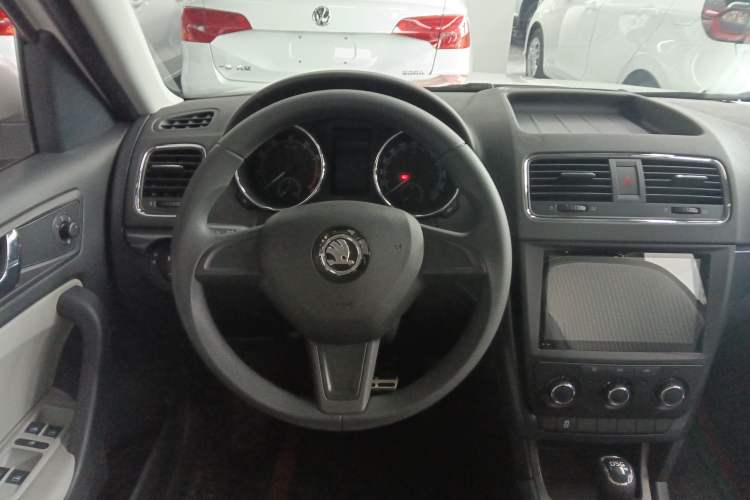 Used Skoda Yeti 2017 TSI280 DSG Advanced Edition