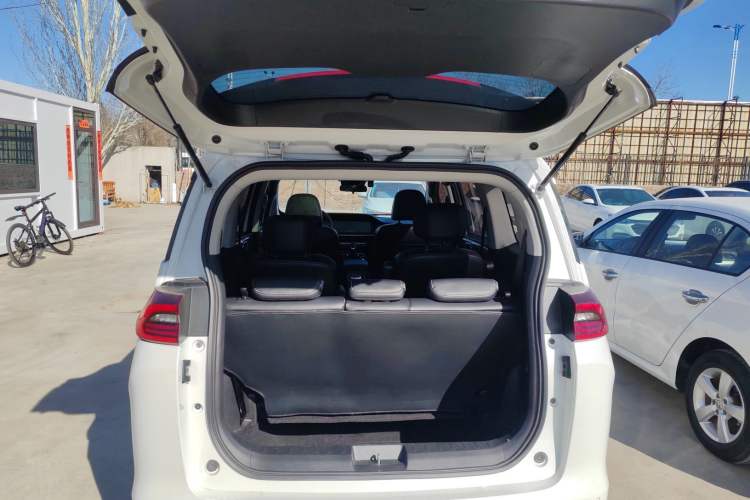 Used GAC Trumpchi M6 2023 PRO 270T DCT Luxury Edition Trunk