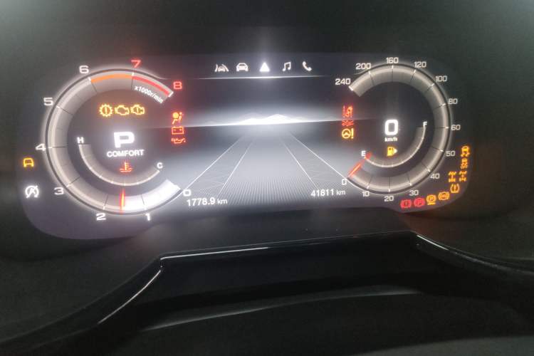 Used GAC Trumpchi GS8 2020 390T Four-Wheel Drive Prestige Edition (7 Seats) Odometer Close Up