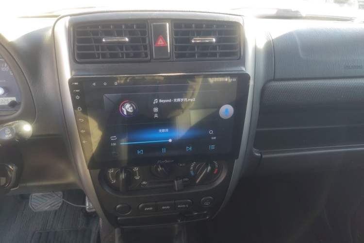 Used Suzuki Jimny 2012 1.3 AT Mode3 Navigation Edition
