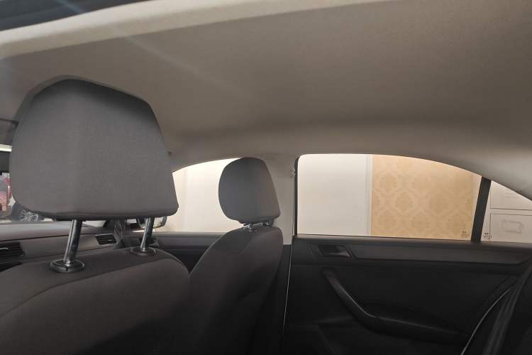 Used Volkswagen Santana 2021 1.5L Manual Fashion Edition Headliner