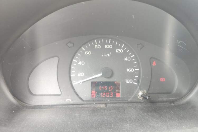 Used Wuling Rongguang 2015 1.2L S Base Model CNG