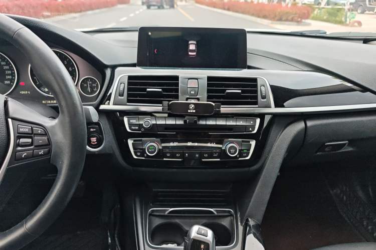 Used BMW 3 Series 2019 320Li Fashion Model