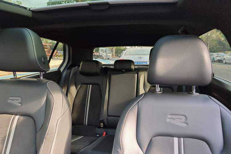 Used Volkswagen Golf 2021 280TSI DSG R-Line
