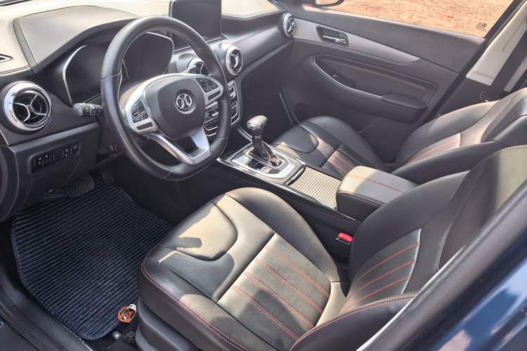 Used BAIC Beijing X5 2019 1.5T CVT Elite Version China VI
