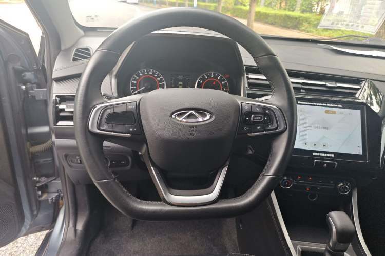 Used Chery Tiggo 3X 2021 PLUS 1.5L CVT Thrilling Red Date Edition