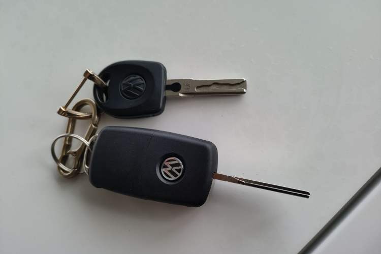 Used Volkswagen Tiguan L 2016 280TSI Automatic Two-Wheel-Drive Silk Road Style Edition