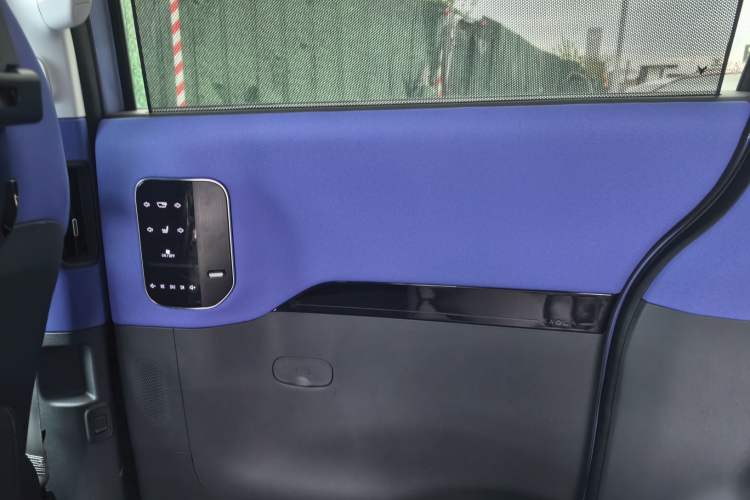 Used ARCFOX Kaola 2023 Parent-Child Edition Pro Interior 4