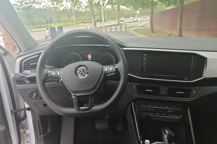 Used Volkswagen Tayron 2020 330TSI Two-Wheel Drive Luxury Smart Connectivity Version