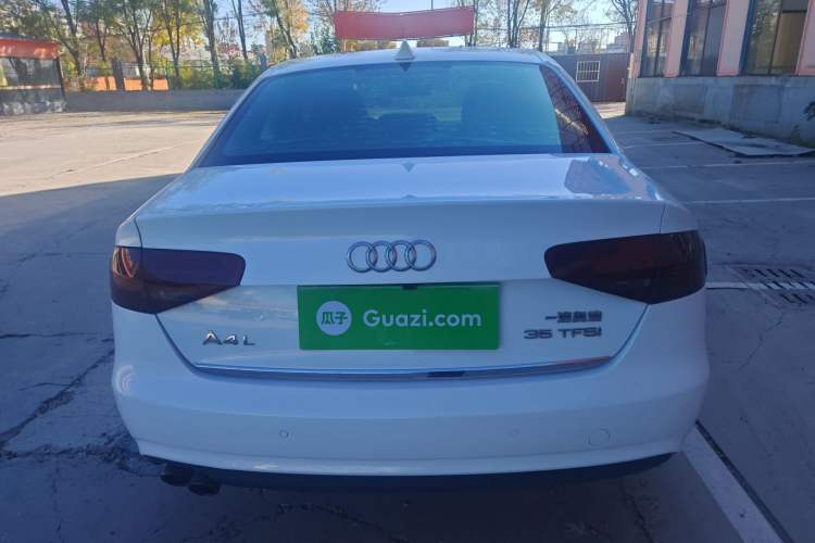 Used Audi A4L 2013 30 TFSI Manual Comfort Model
