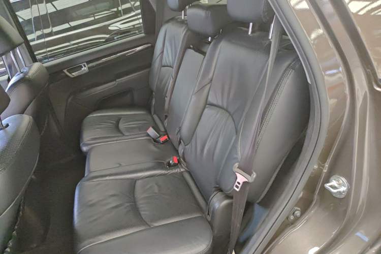 Used Kia Borrego 2015 3.8L Luxury Edition China IV