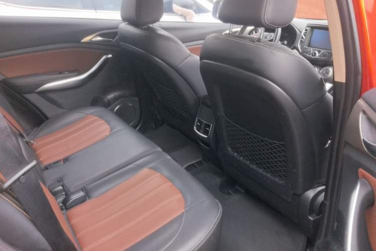 Used BYD Song 2017 Gaishi Upgrade Edition 1.5TID Automatic Luxury Model
