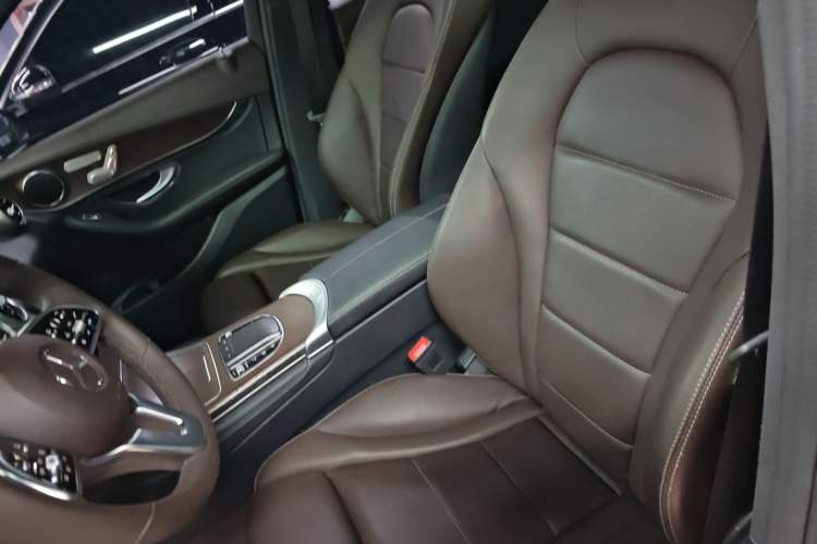 Used Mercedes-Benz GLC 2020 GLC 300 L 4MATIC Dynamic Edition Interior 1