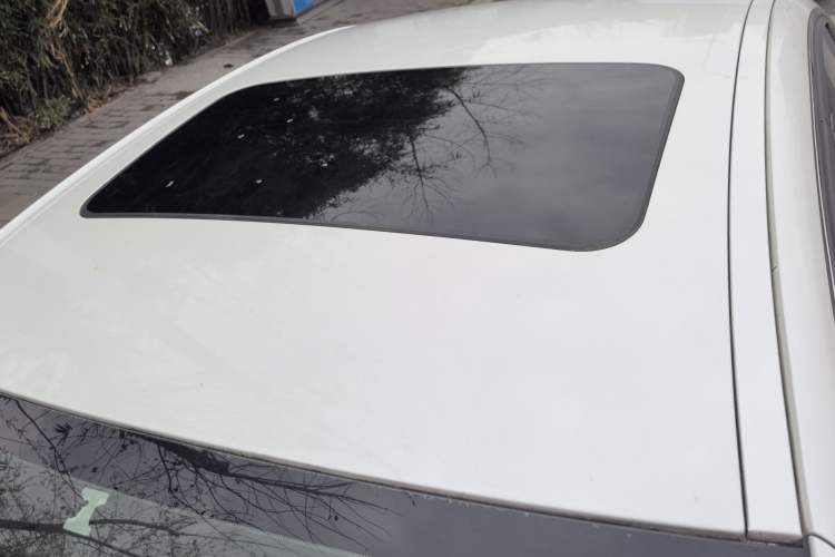 Used Citroen C5 2014 2.0L Automatic Zunyue Model