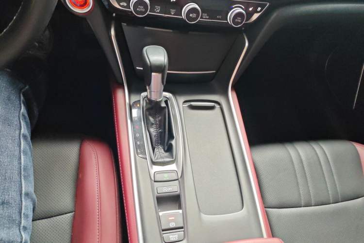 Used Honda Inspire 2022 260TURBO Jingyue Version Gear Lever