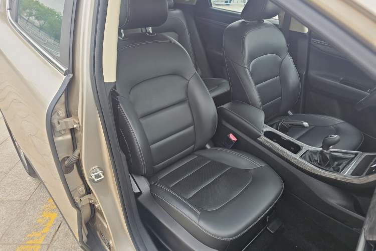 Used Geely Auto Emgrand GS 2018 Elegant Edition 1.8L Manual LingShang Model Right Front Seat