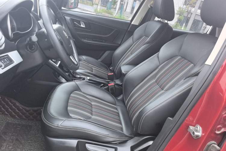 Used Bestune X40 2017 1.6L Automatic Luxury Model