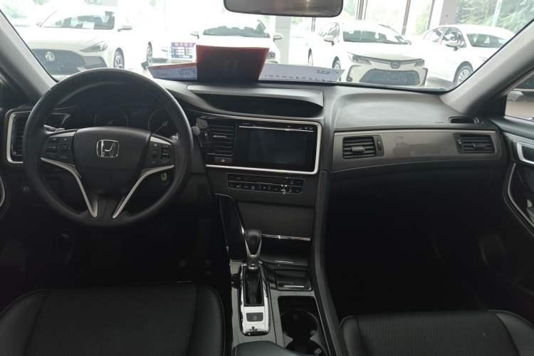 Used Honda Spirior 2017 2.0L Classic Edition
