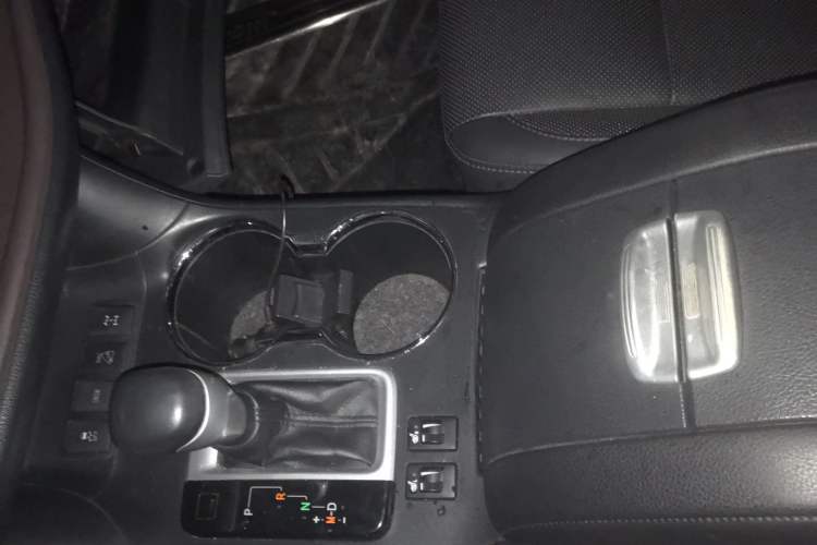 Used Toyota Highlander 2017 2.0T Four-Wheel Drive Luxury Edition 7 Seats
