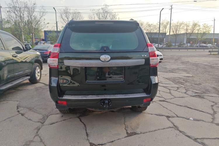 Used Toyota Prado 2016 2.7L Automatic Standard Edition Exterior 5