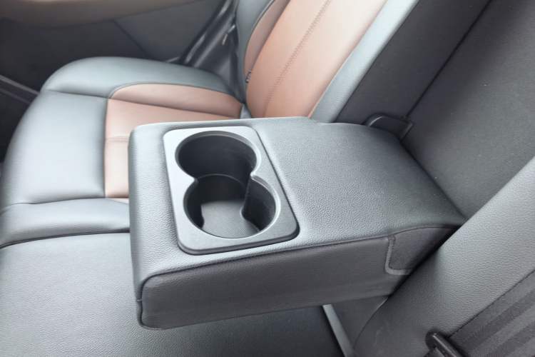 Used Dongfeng Aeolus AX7 2018 Classic 1.6T Automatic Elite Model