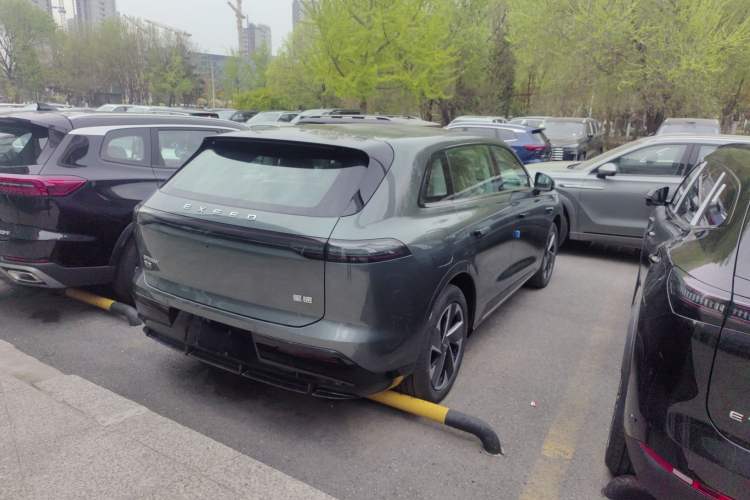 Used EXEED Star Era ET 2024 Range-Extended 200 Pro Exterior 4