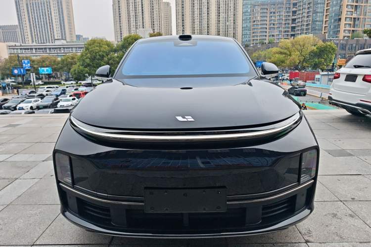 Used Li Auto L7 2025 Ultra Smart Refreshed Edition Front