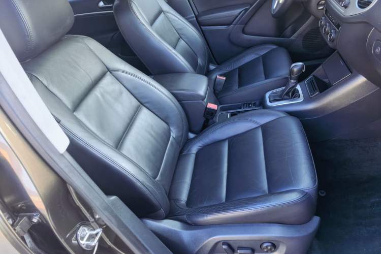 Used Volkswagen Tiguan L 2015 1.8TSI Automatic Two-Wheel Drive Comfort Edition
