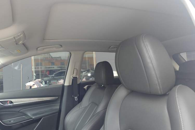 Used Dongfeng Aeolus AX7 2020 1.6T Automatic AI Navigation Model China VI Standard