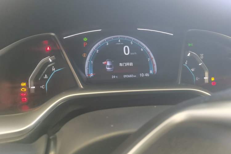 Used Honda Civic 2016 220TURBO CVT Luxury Edition
