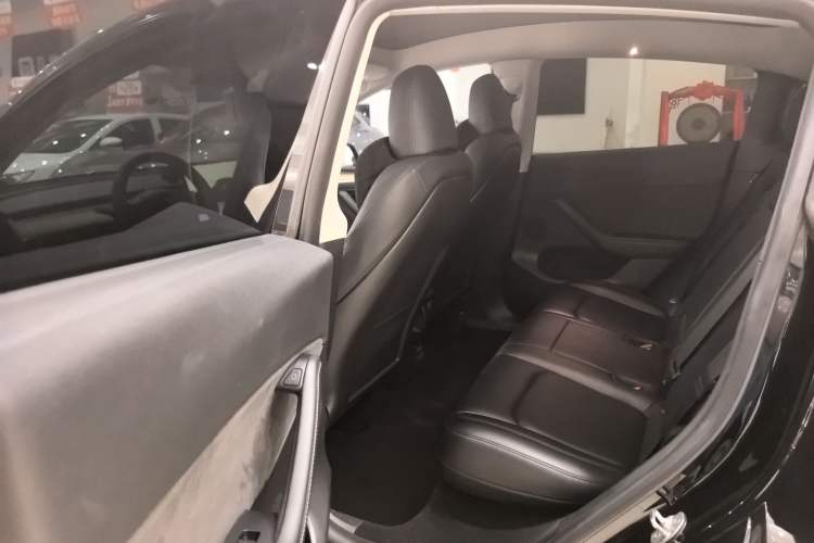 Used Tesla Model Y 2022 Performance High-Performance All-Wheel-Drive Version