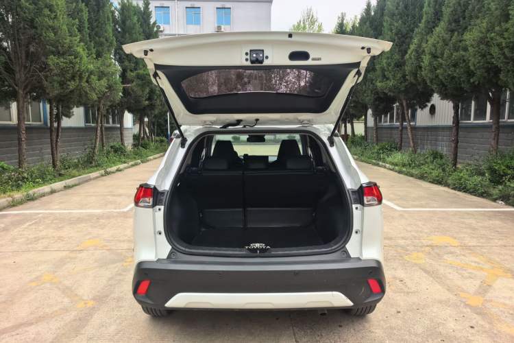 Used Toyota Corolla Cross 2023 2.0L Elite Edition Trunk