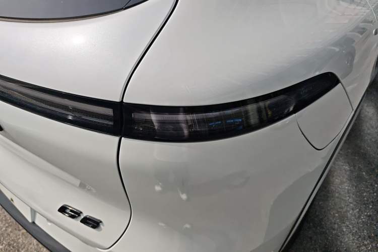 Used XPeng G6 2023 580 Long-Range Pro Exterior 3