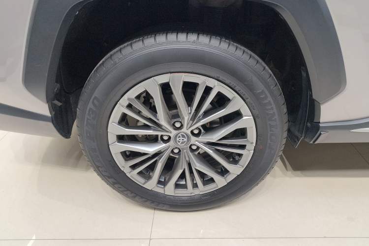 Used Toyota Wildlander 2023 Dual-Motor 2.5L E-CVT Four-Wheel Drive Prestige Edition Exterior 4