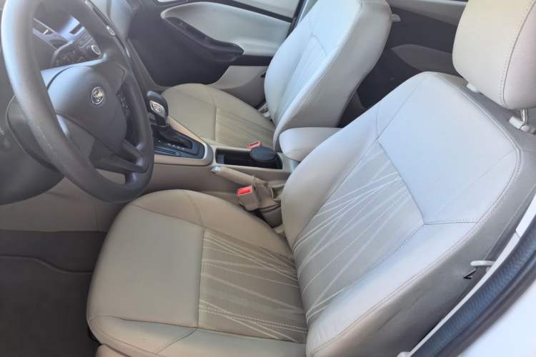 Used Ford Focus 2015 Sedan 1.6L Automatic Comfort Model Left Front Seat