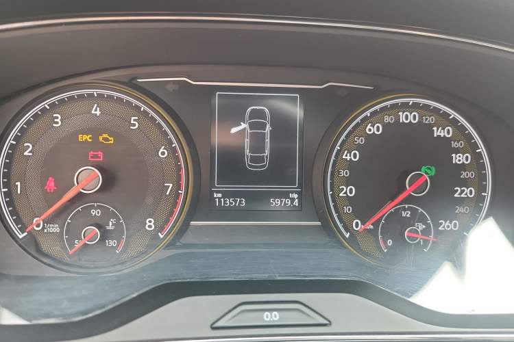 Used Volkswagen Passat 2021 280TSI Business Edition Odometer Close Up