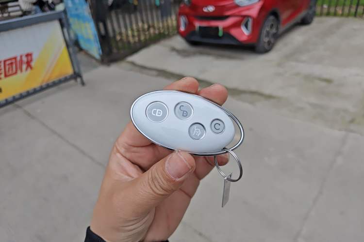 Used BYD Song MAX 2019 1.5T Automatic Smart Connect Luxurious 6-Seater China VI Standard Interior 1